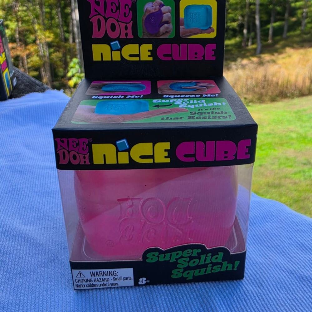 NeeDoh Nice Cube Pink Schylling Squishy Fidget NIB